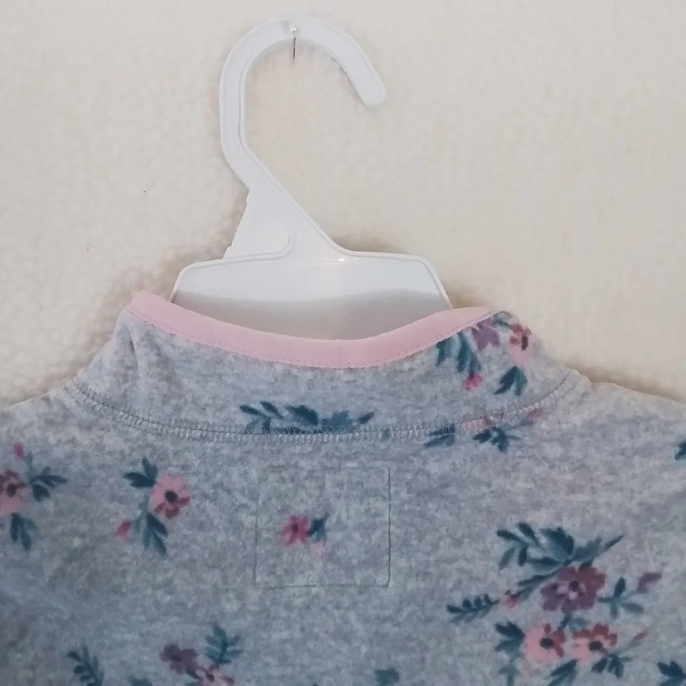 Oshkosh 1/4 Zip Fleece Pullover Size 6‎ in Grey w/ Floral Print